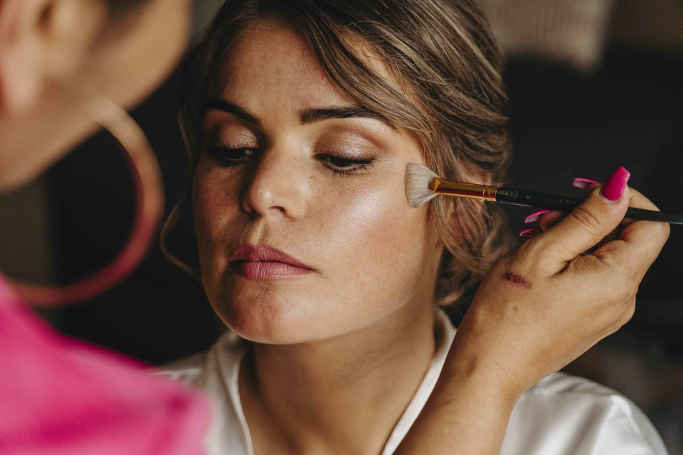 Bruidsmake-up door Feathers &amp; Lashes impressie 