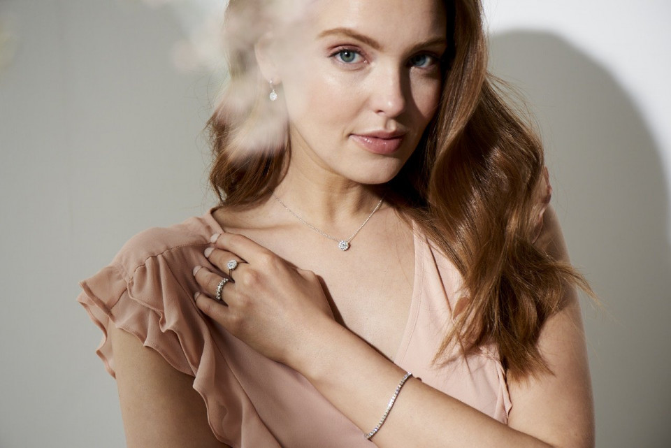 Trouwringen van Diamond Point details