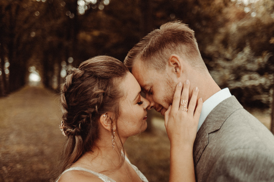 Brautfrisur geflochten | Die schönsten Flechtfrisuren für die Braut