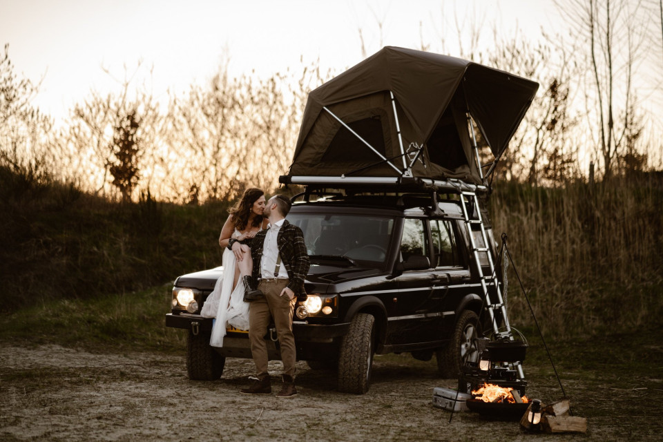 camping bruiloft fotografie