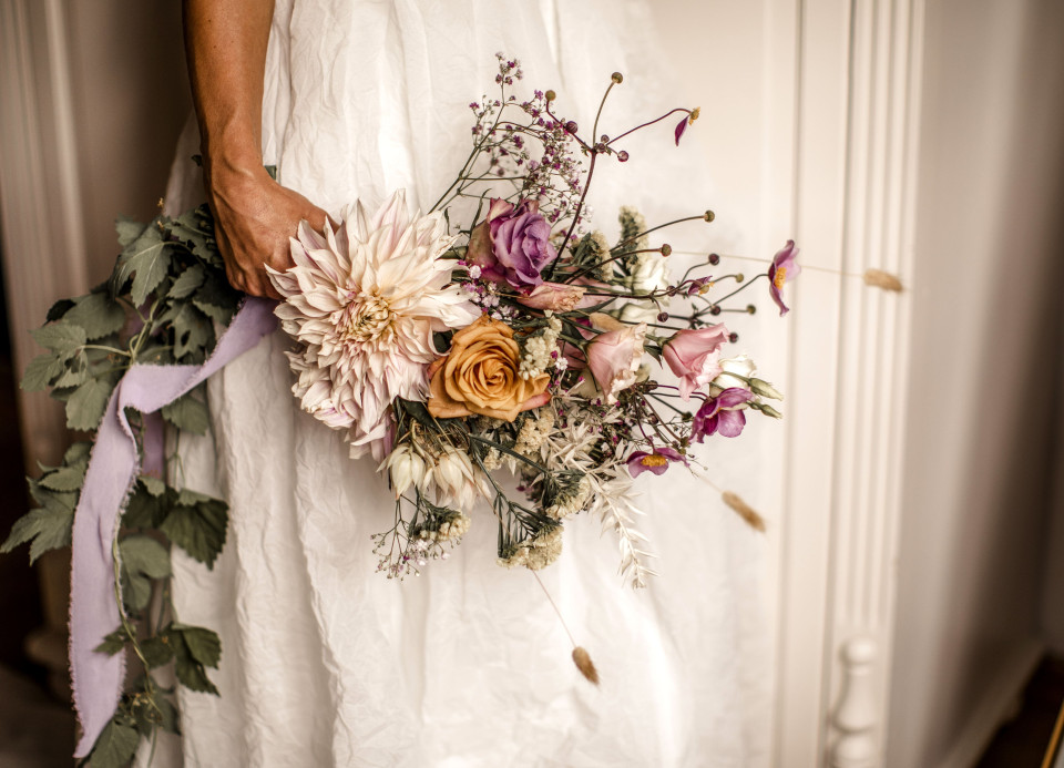 Sommerlicher Brautstrauß