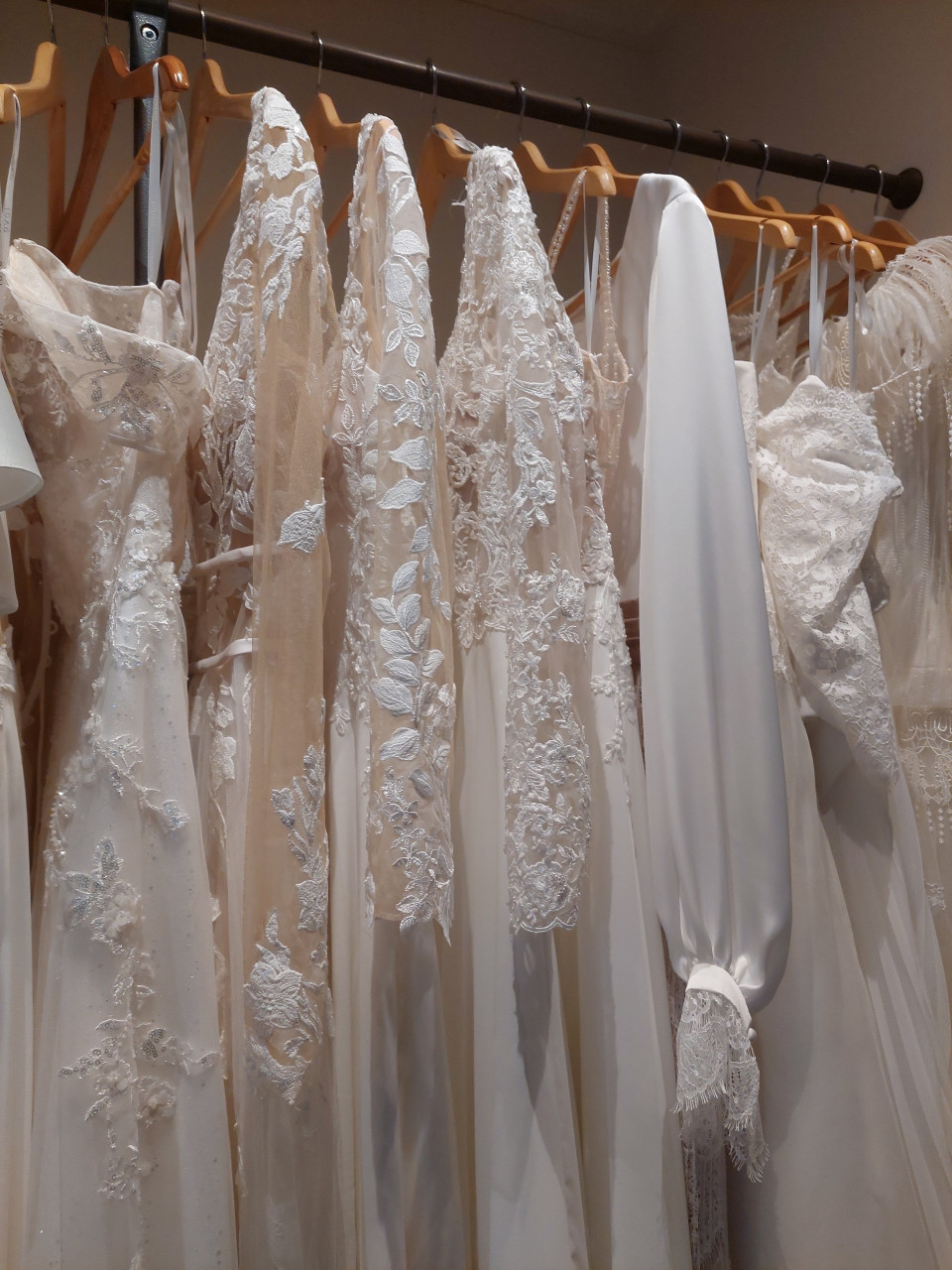 Trouwjurk van Bruidsboutique Mari Anna details