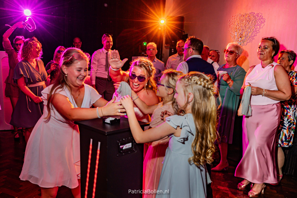 Muziek boeken bij Superfuif Dj’s and Entertainment