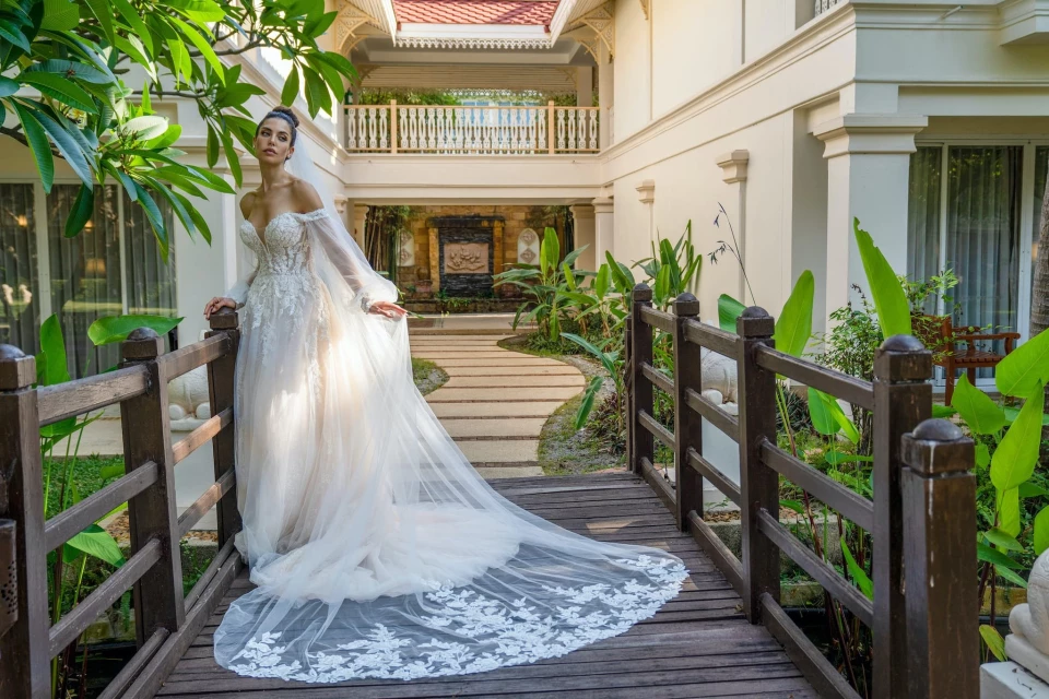 Brautkleid in Blush