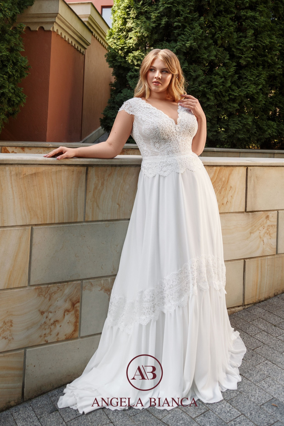 Trouwjurk van myLovely Bridal Lounge overzicht