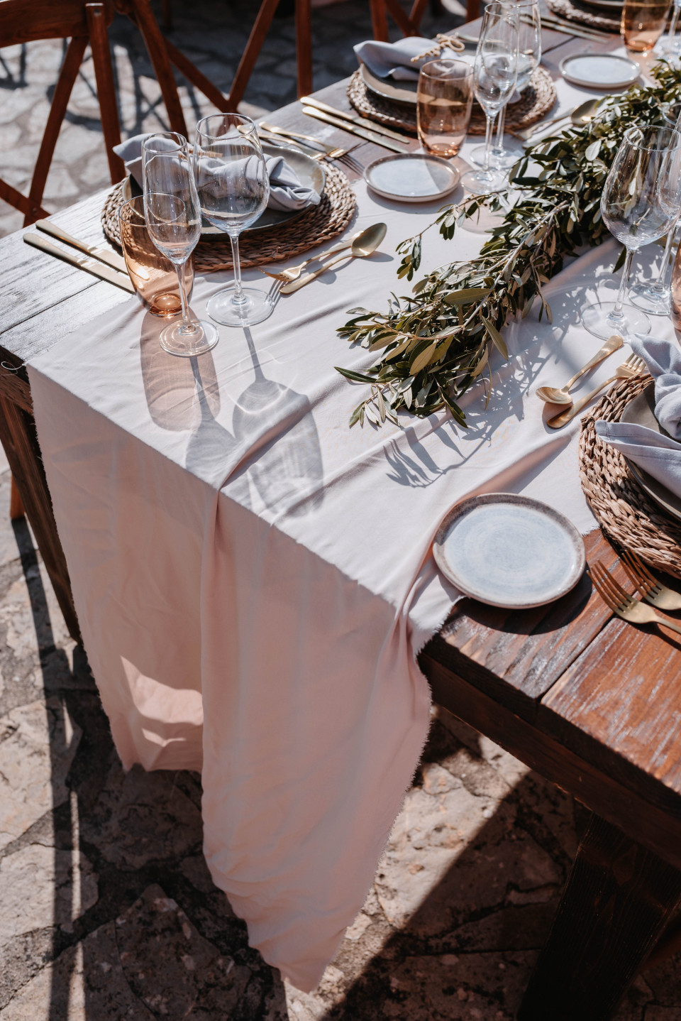 Wedding Table Linens and Napkins: Ideas and How to Choose