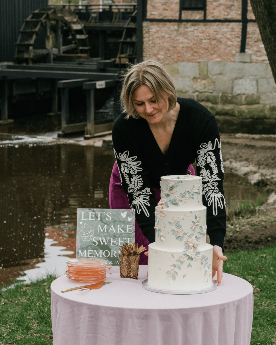 Bruidstaart van Zoete Kruimels details
