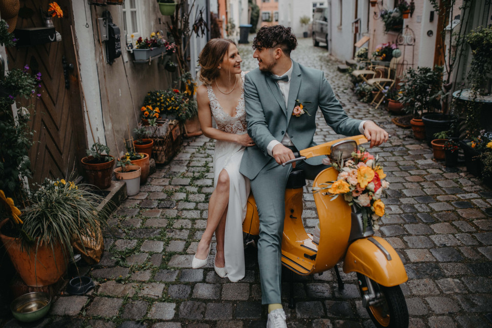 Sommerliche Scooter Dekoration