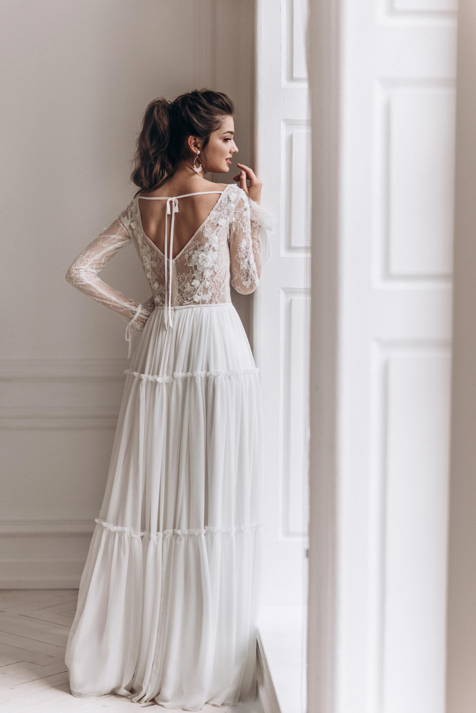 Trouwjurk van MAGNOLIA Bruidsatelier impressie 4