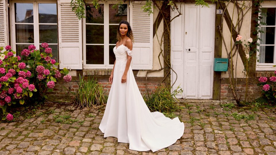 Trouwjurk van Het Witte Huys Bruidsmode impressie 3