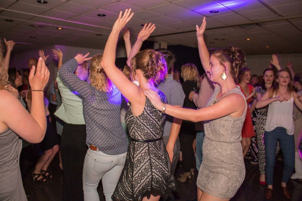 Muziek van Bazinga Events impressie 3