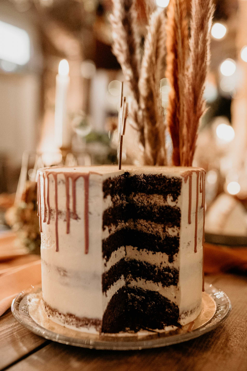 Mehrschichtiger Naked Cake