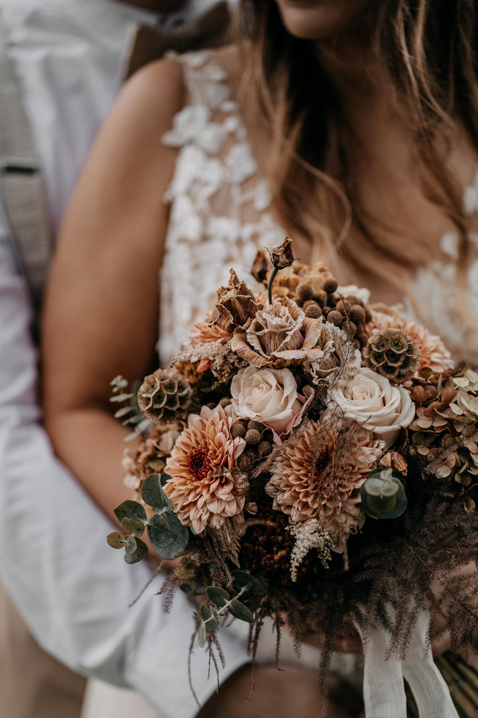 Vintage Brautstrauß für eine ländliche Hochzeit