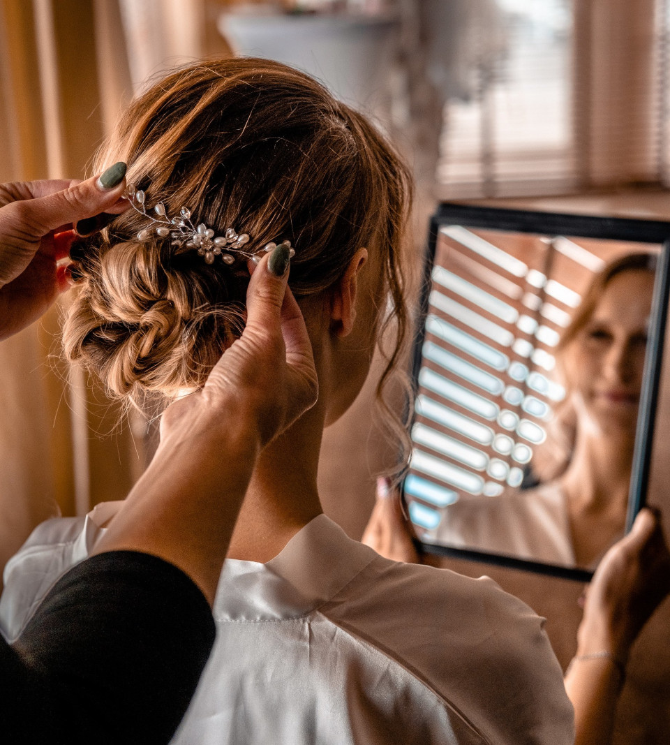 Bruidskapsel door Haarverzorging Vief overzicht