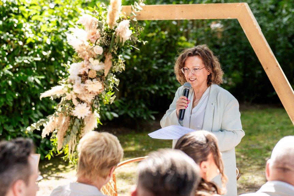 Trouwambtenaar Corine - CorCore Weddings impressie 