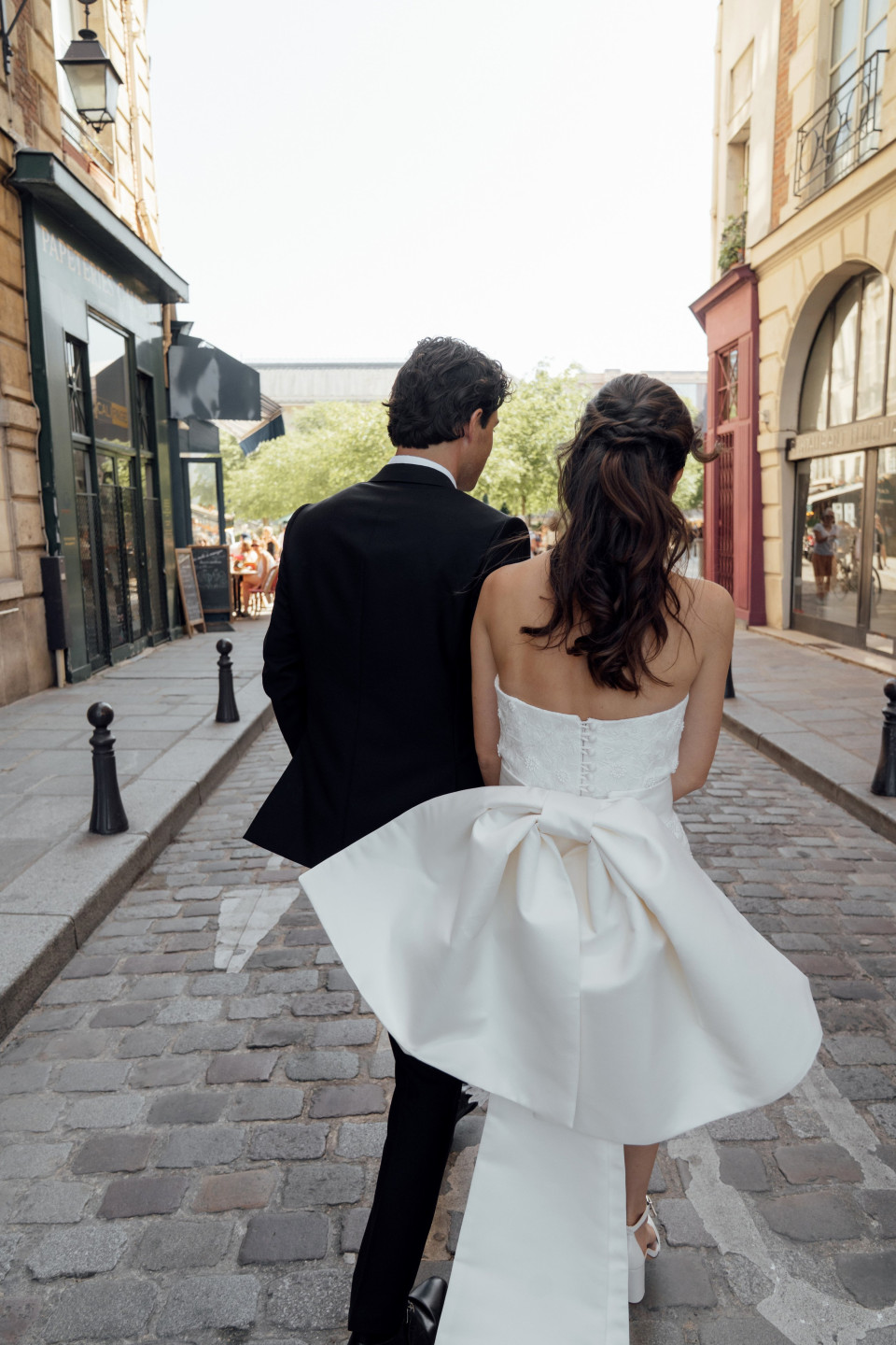 What to Do with Your Wedding Dress After the Wedding: 8 Meaningful Options