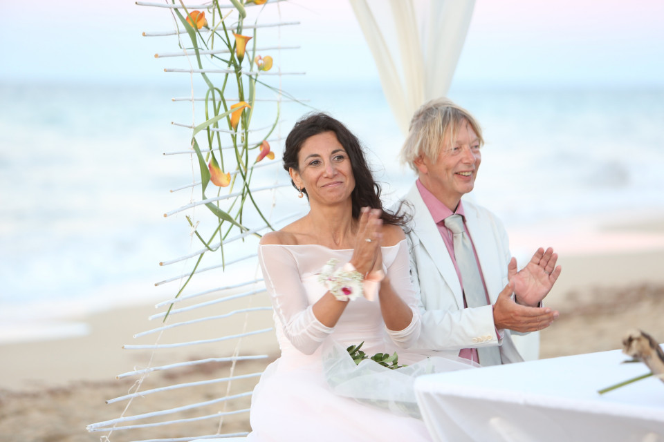 Trouwen met trouwambtenaar Zweisprachige Trauredner • Trauzeremonien • Modern Wedding Services