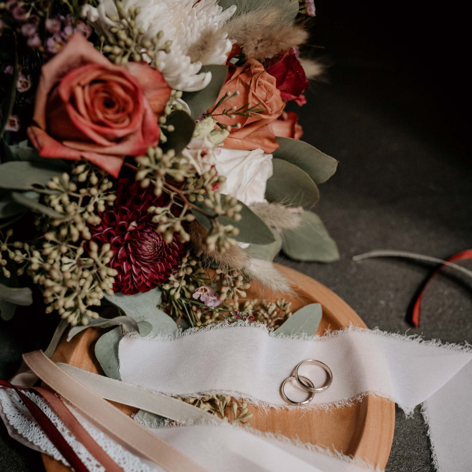 Your Moment - Weddings, Events &amp; Memories