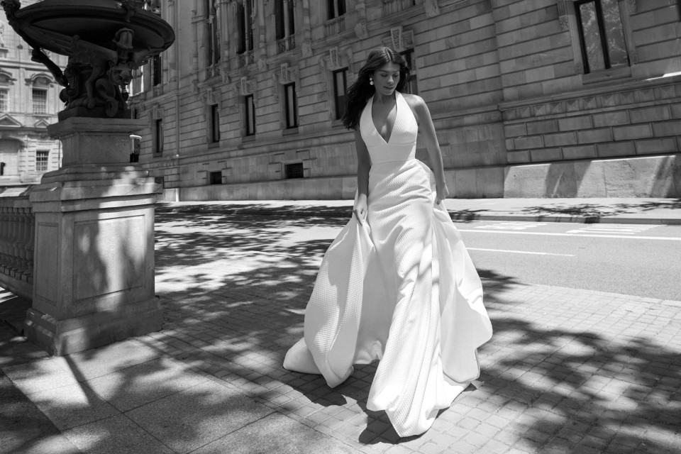 partials.profile.image_alts.hero_image