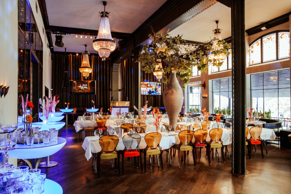 Trouwlocatie Café Restaurant De Kroon details