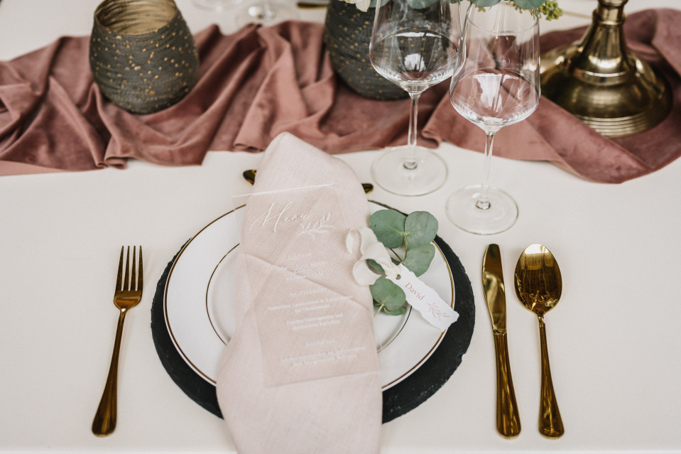 Minimalistische Hochzeitskarte für den Winter