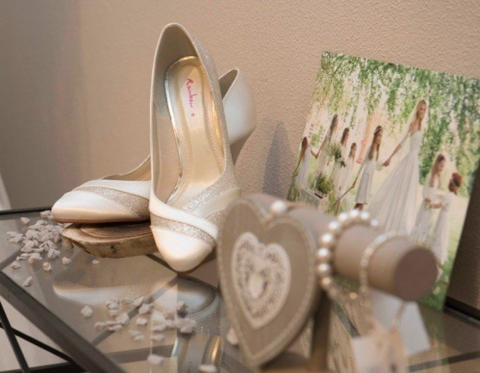 Trouwjurk van Bruidsboetiek Lovely Lady impressie 4