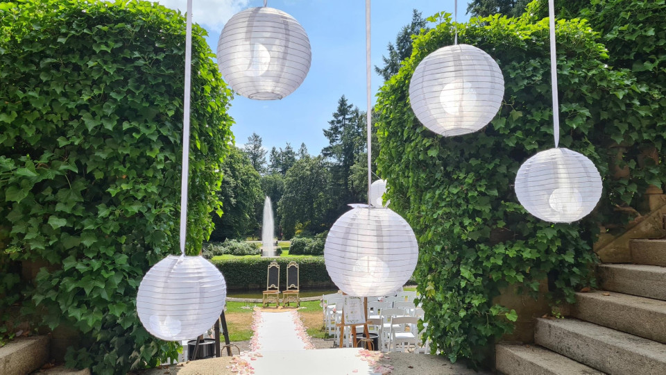 Decoratie regelen bij Lampionwebshop.de