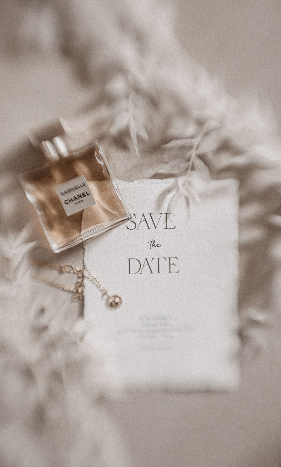 Calligraphy vs Printed Wedding Envelopes: Cost, Look, and When to Use Each