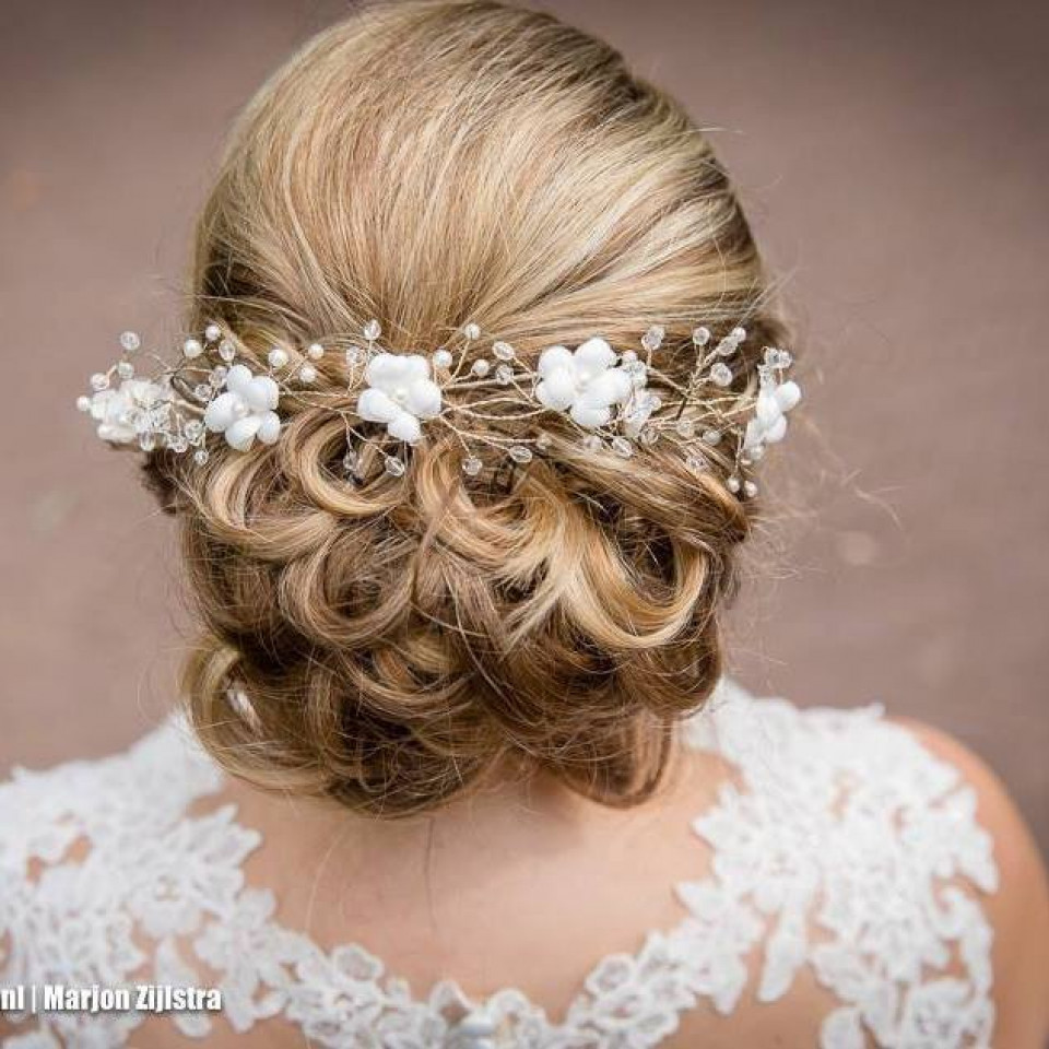 Bruidsmake-up door Feel Good Visagie &amp; Hairstyling impressie 4