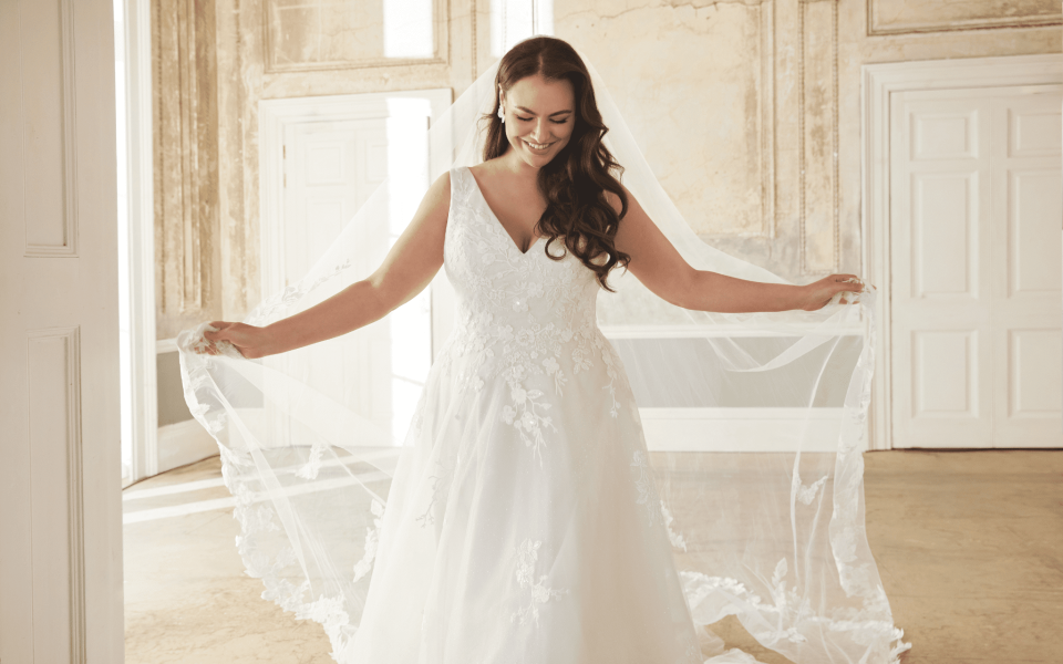 Trouwjurk van Fem By Manon details