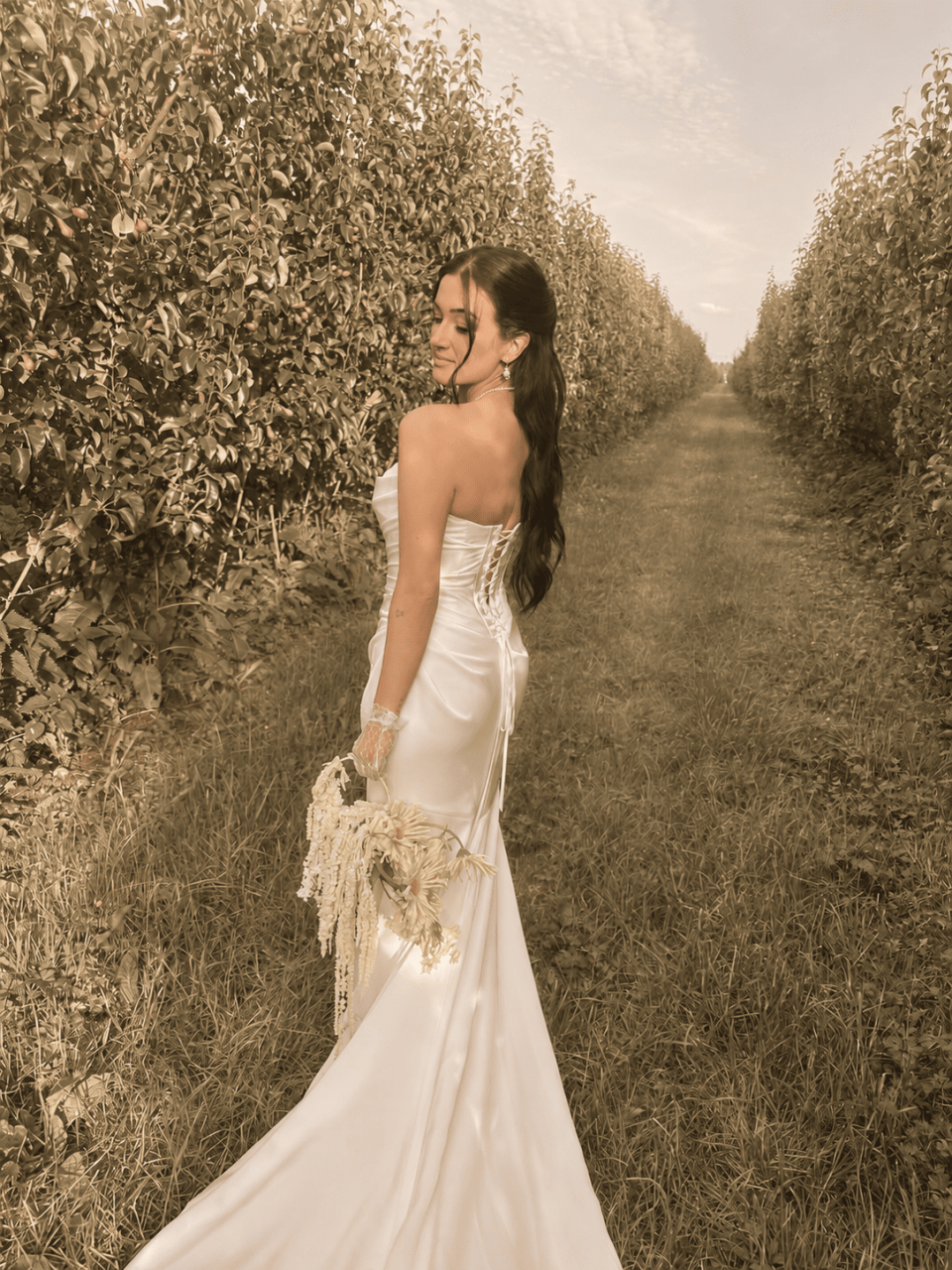 Bruidskapsel door The Bridal Hair Company overzicht