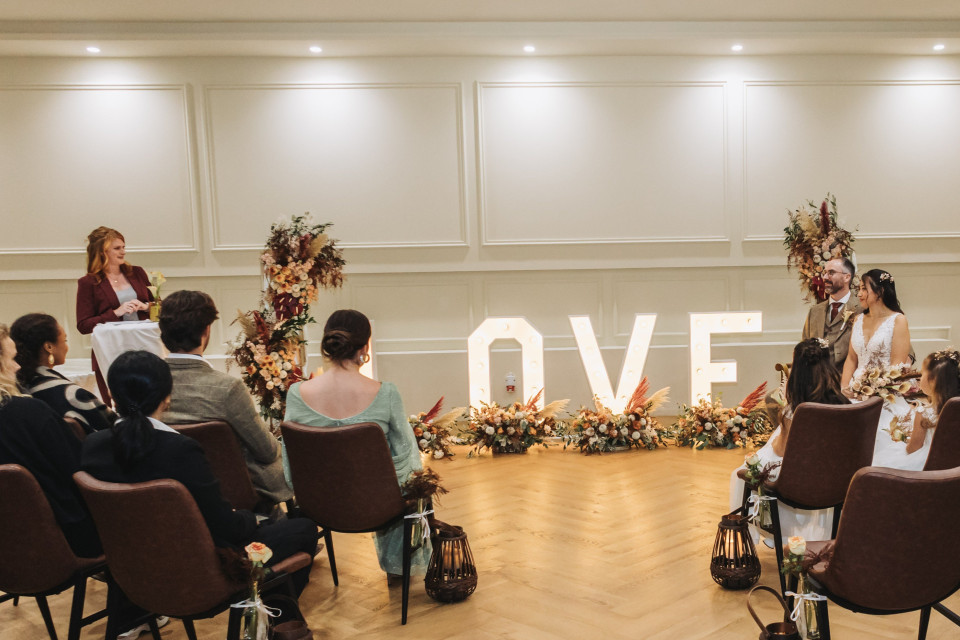 Trouwambtenaar Nice to wed you details