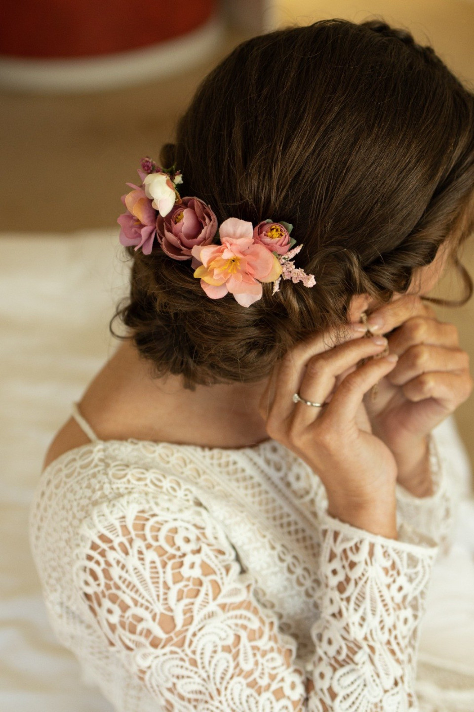 Bruidskapsel door KIMHOUWEN hair&amp;make-up impressie 4