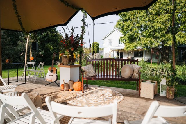 tenten voor bruiloft in tuin