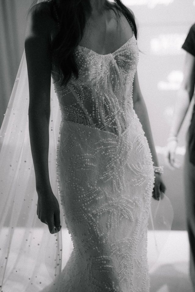 robe avec beaucoup de perles
