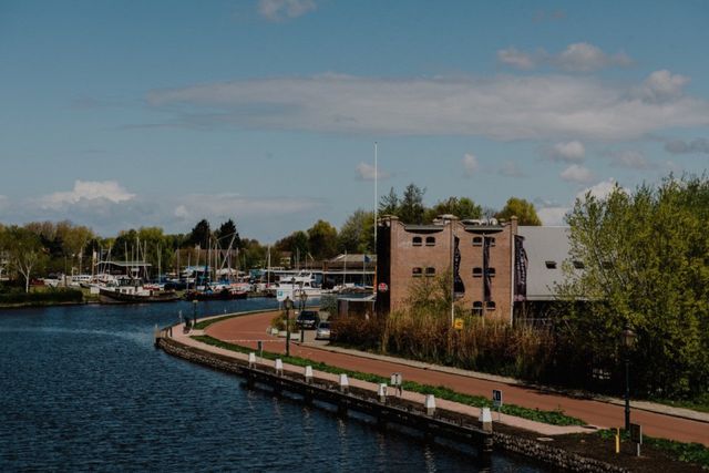 trouwlocatie aan het water 