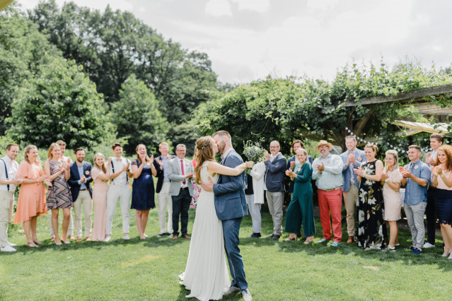 Hochzeit im kleinen Kreis Hochzeitstrend Micro Wedding