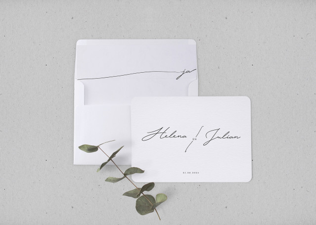 minimalistische trouwkaart met mooie typografie zwart wit uniek