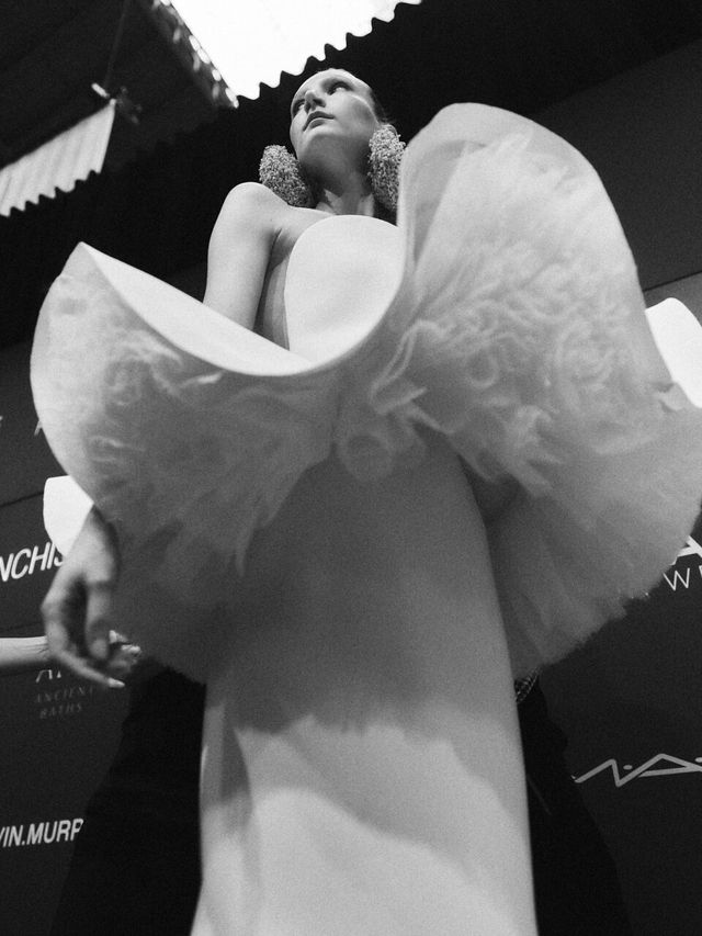 robe avec peplum d'Isabel Sanchis