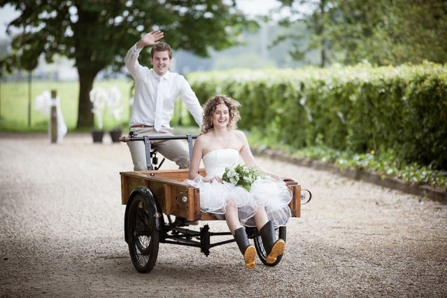 Trouwvervoer op de fiets