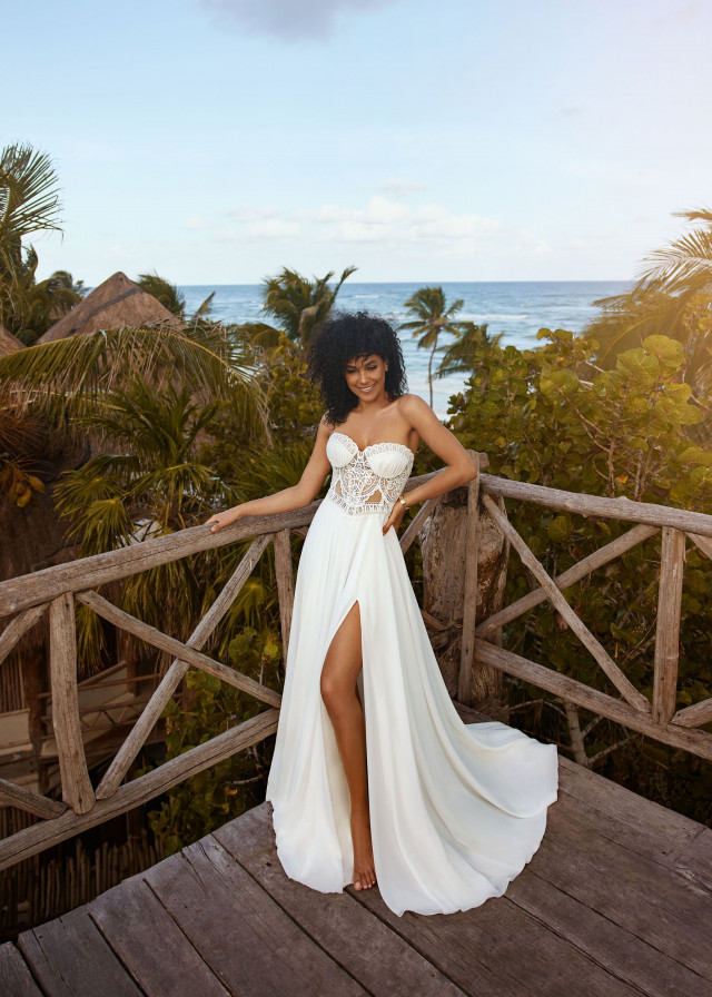 Bohemian trouwjurk met corset