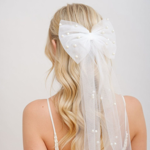 haarstrik voor bruid met parels van etsy