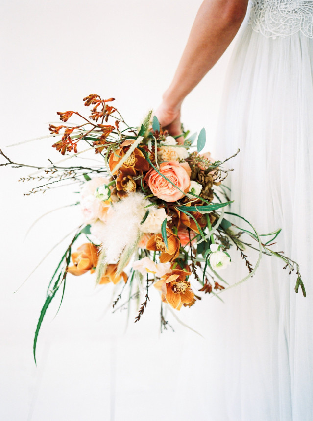 bruidsboeket oranje met bloemen met een betekenis