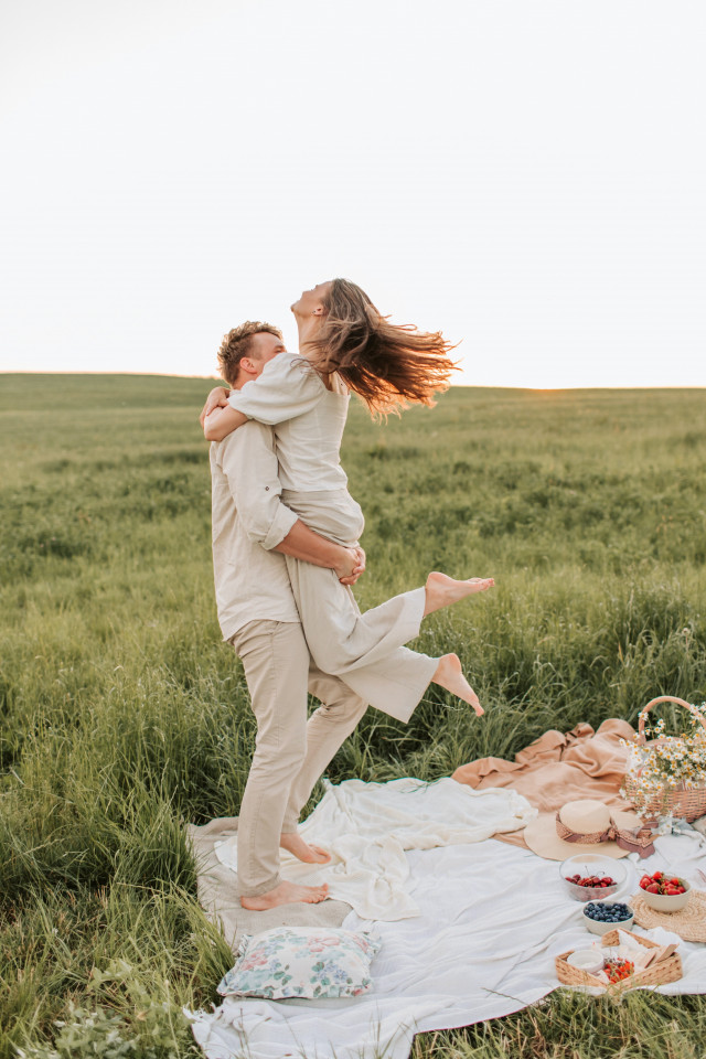 Huwelijksaanzoek met she said yes taart