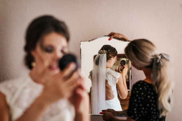 bruidsmake-up goedkoop tips