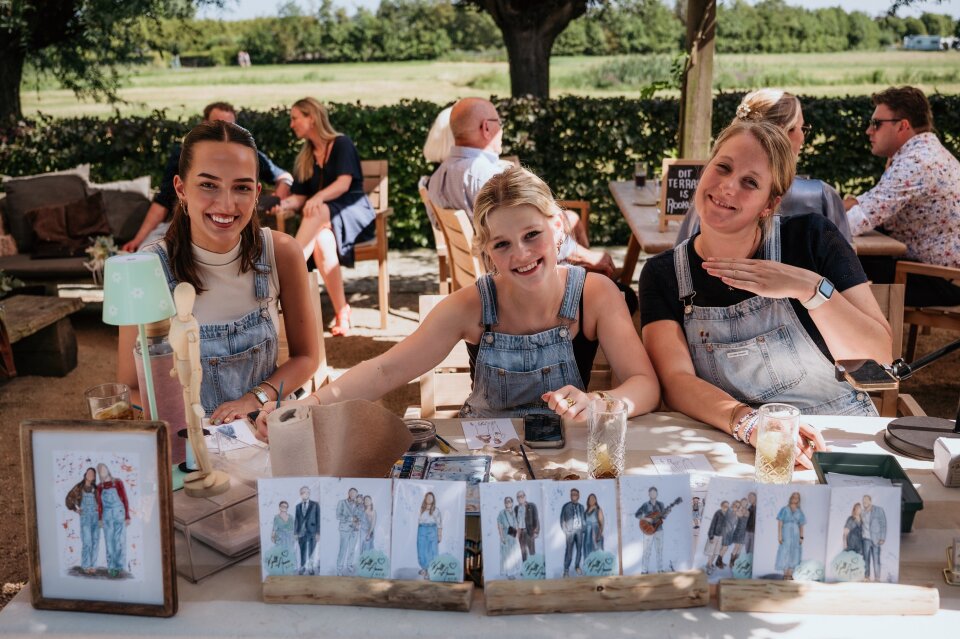 Entertainment boeken bij a Girl in the Field