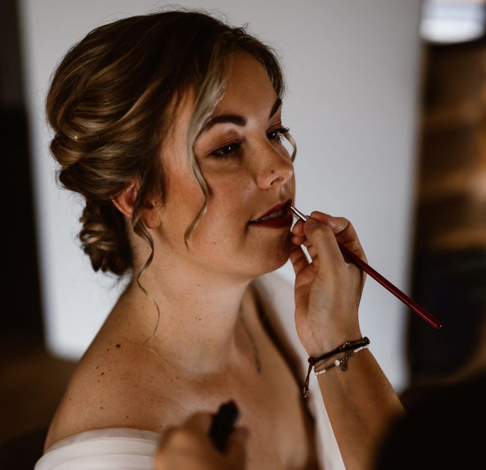 Bruidskapsel door KIMHOUWEN hair&amp;make-up overzicht