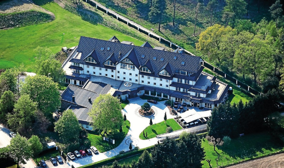 Trouwen bij l&#039;Arrivée HOTEL &amp; SPA