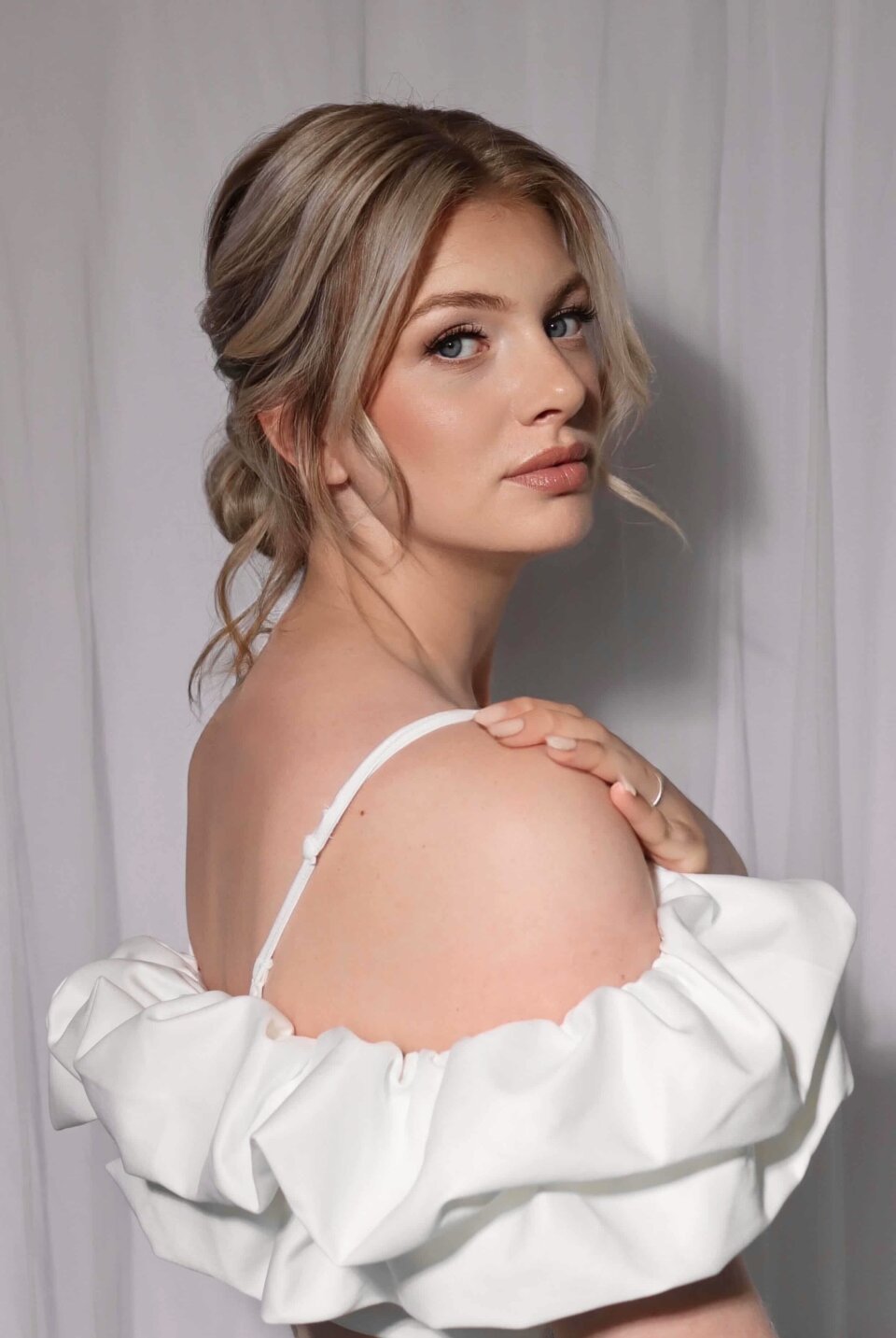 Bruidsmake-up door Max Glam impressie