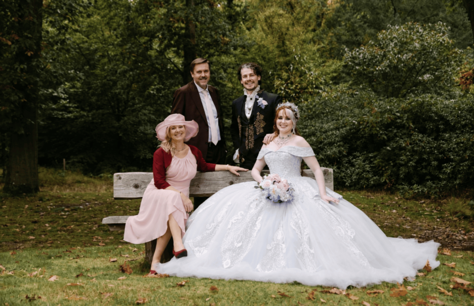 Trouwjurk van Atelier Easy Wear impressie